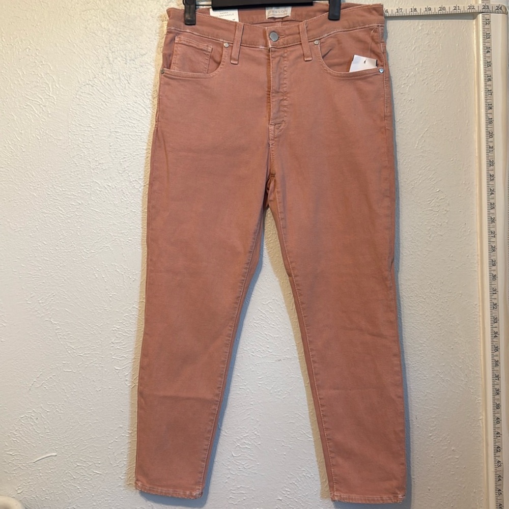 Nordstrom’s Caslon Sierra Skinny Ankle Jeans NWT Pastel Salmon Color